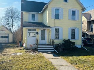 38 Ithaca St, Waverly, NY 14892
