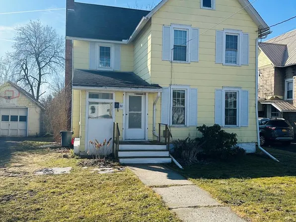 38 Ithaca St, Waverly, NY 14892