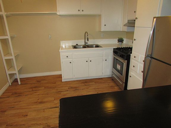 3rd image of 8481 Buckland St #8481