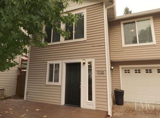 4913 NW 1st Ave, Vancouver, WA 98663