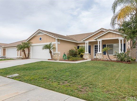 2nd image of 31594 Granville Dr