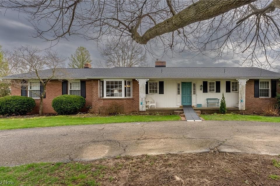 1st image of 5670 Comanche St NW