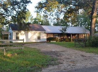 2432 County Road 716, Buna, TX 77612
