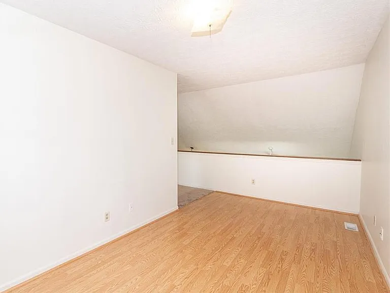 Flex Room (Second Floor)