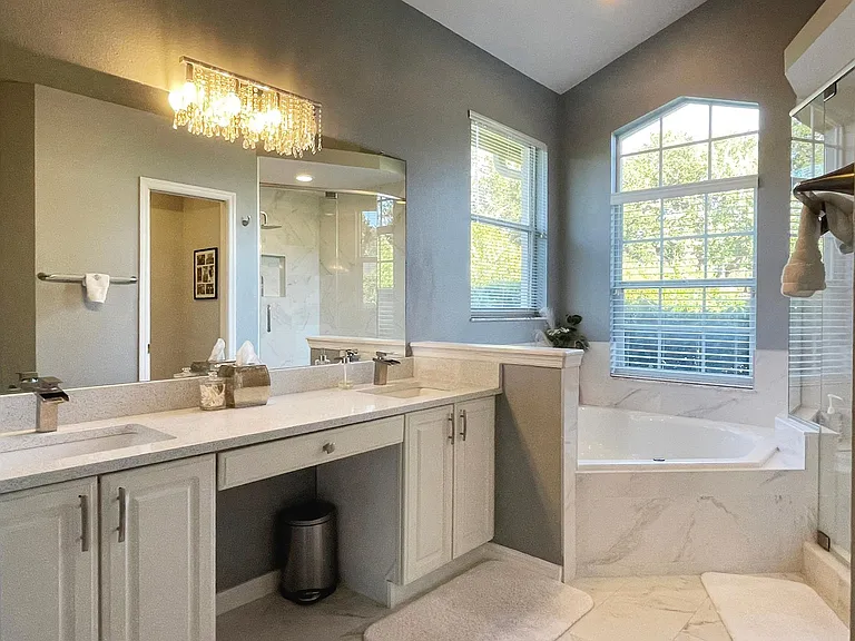 7315 Ripley Ct — Photo 16