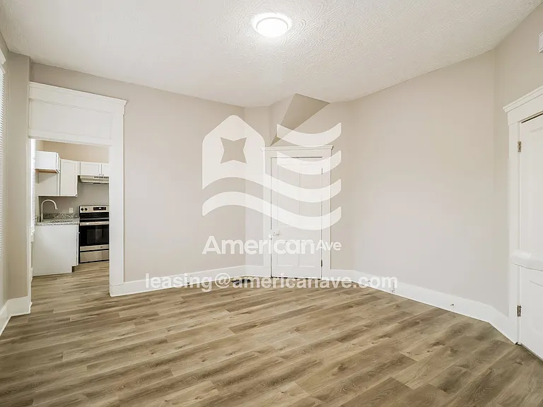 963323_004_wm_-_dining_room_13076587.jpg
