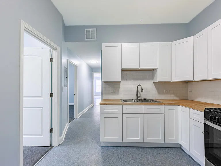 6433 S Vernon Ave #1 — Photo 6