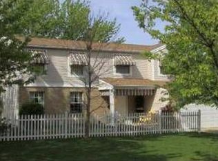 3224 Windsor Pl, Grove City, OH