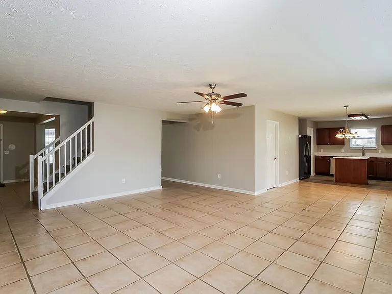 10812 Middlebrook Ln — Photo 10