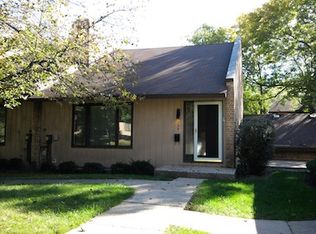 774 Concord Ln, Barrington, IL 60010