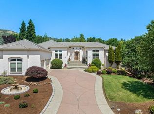 5622 Saddle Ridge Dr, Medford, OR 97504