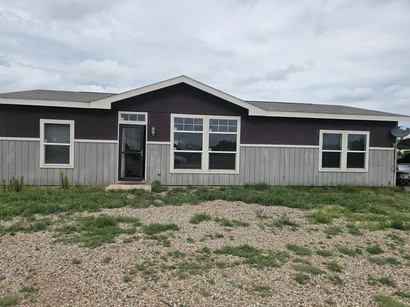 1230 Bar Y Rd, Pastura, NM 88435