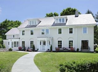 10 Burnham Rd, Newton, MA 02465
