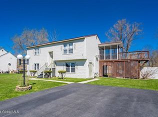 21 Harvest Way, Waterford, NY 12188