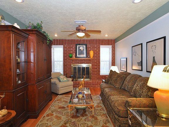 5th image of 2523 Willowby Dr
