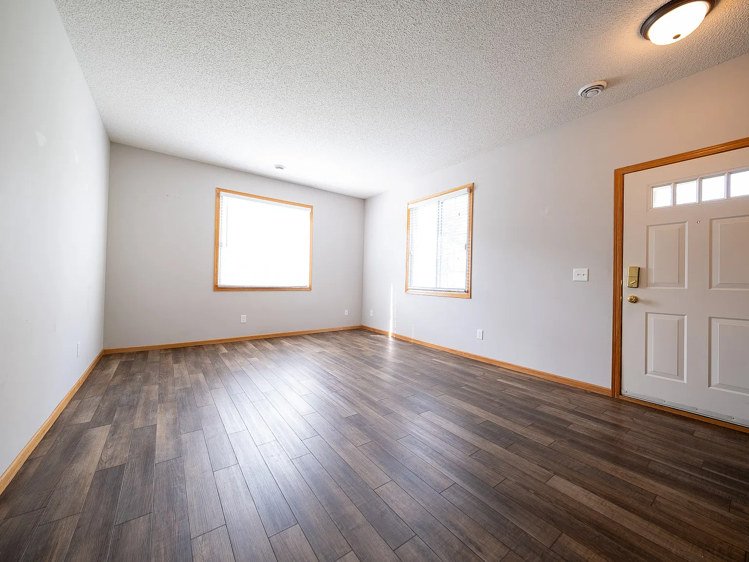 Tamarack Trail, Farmington (535) AB DG1 - 1 — Photo 4