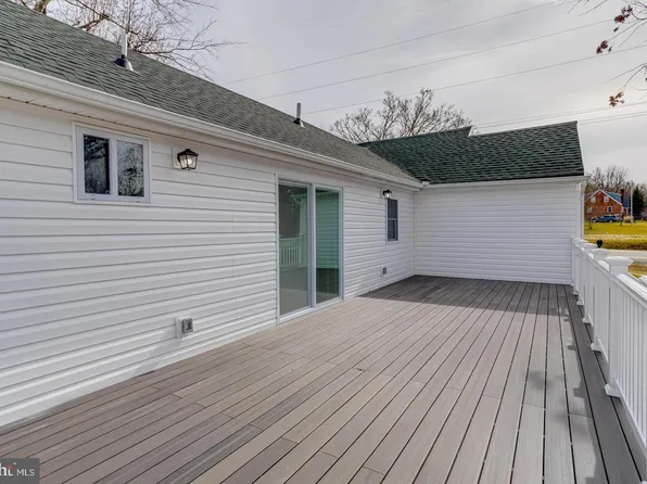 9900 Bird River Rd, Middle River, MD 21220