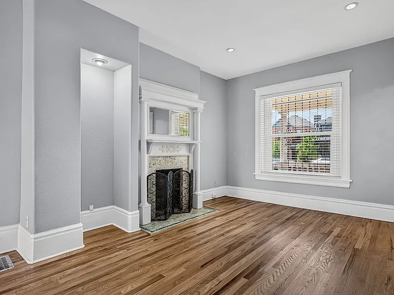 3030 Stout St — Photo 7