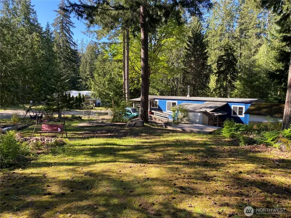 380 N Dow Mountain Drive E, Hoodsport, WA 98548