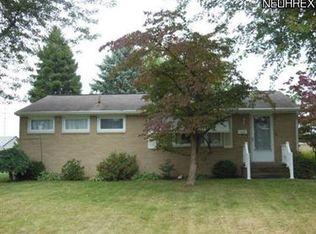 1408 Lawn Ave SW, Massillon, OH 44647