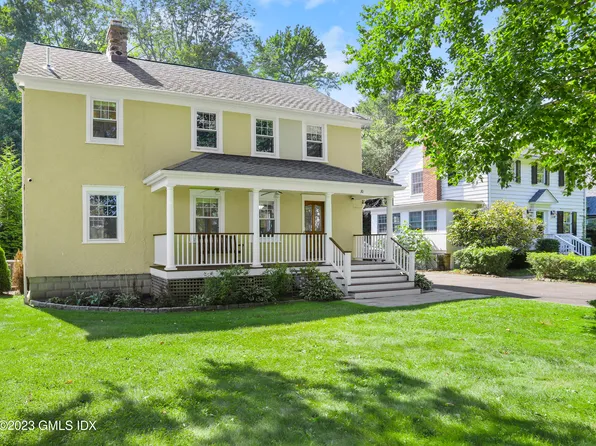 30 Sinawoy Rd, Cos Cob, CT 06807