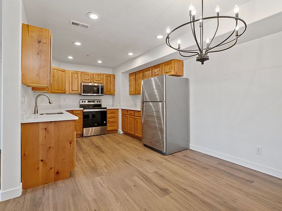 5th image of 8204 N Cedar Springs Rd E #2