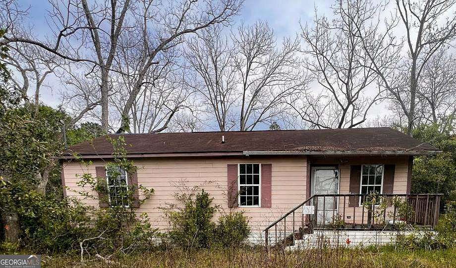1st image of 325 Golden Rd E