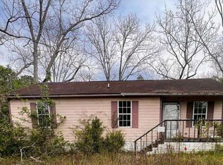 325 Golden Rd E, Tifton, GA 31794