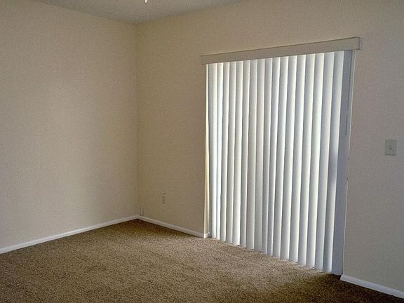 4th image of 3611 Sammy Ct