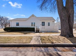 2405 W Bailey St, Sioux Falls, SD 57104