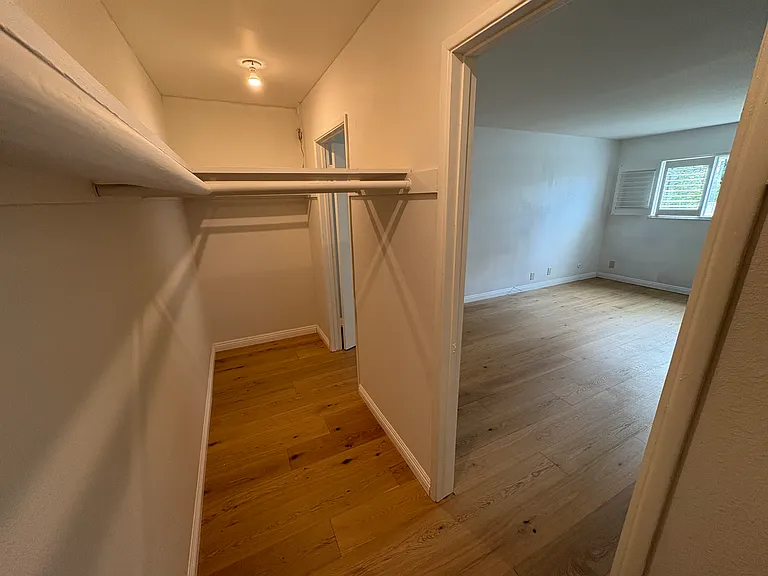 26335 Eshelman Ave — Photo 4