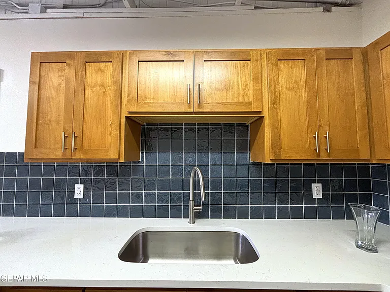 3116 Wheeling Ave #B — Photo 6