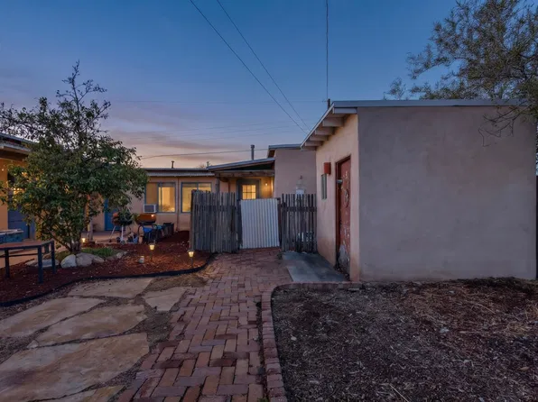 1219 Summer Ave NW APT 3, Albuquerque, NM 87104
