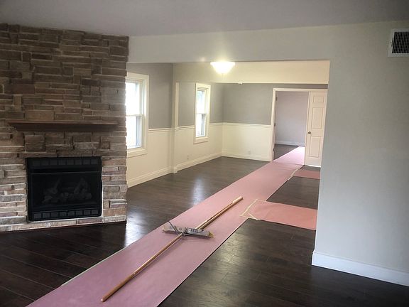 4th image of 257 Hayes Dr