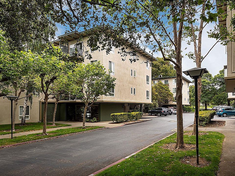 1st image of 932 Peninsula Ave APT 308
