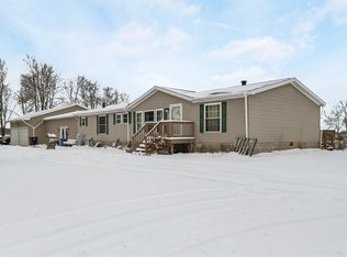 8153 Gray Lake Rd, Oconto Falls, WI 54154