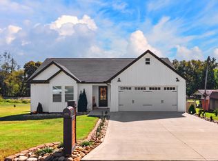 1053 Indian Cave Rd, New Market, TN 37820