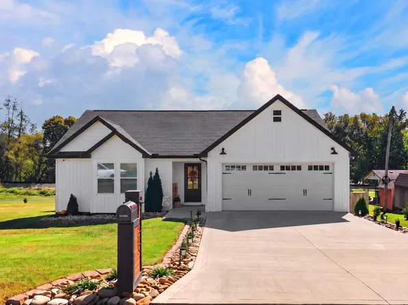1053 Indian Cave Rd, New Market, TN 37820