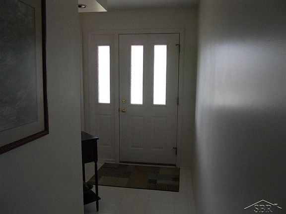 4th image of 3 Wilshire Dr