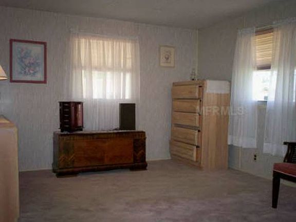 4th image of 6365 Parkview Ct