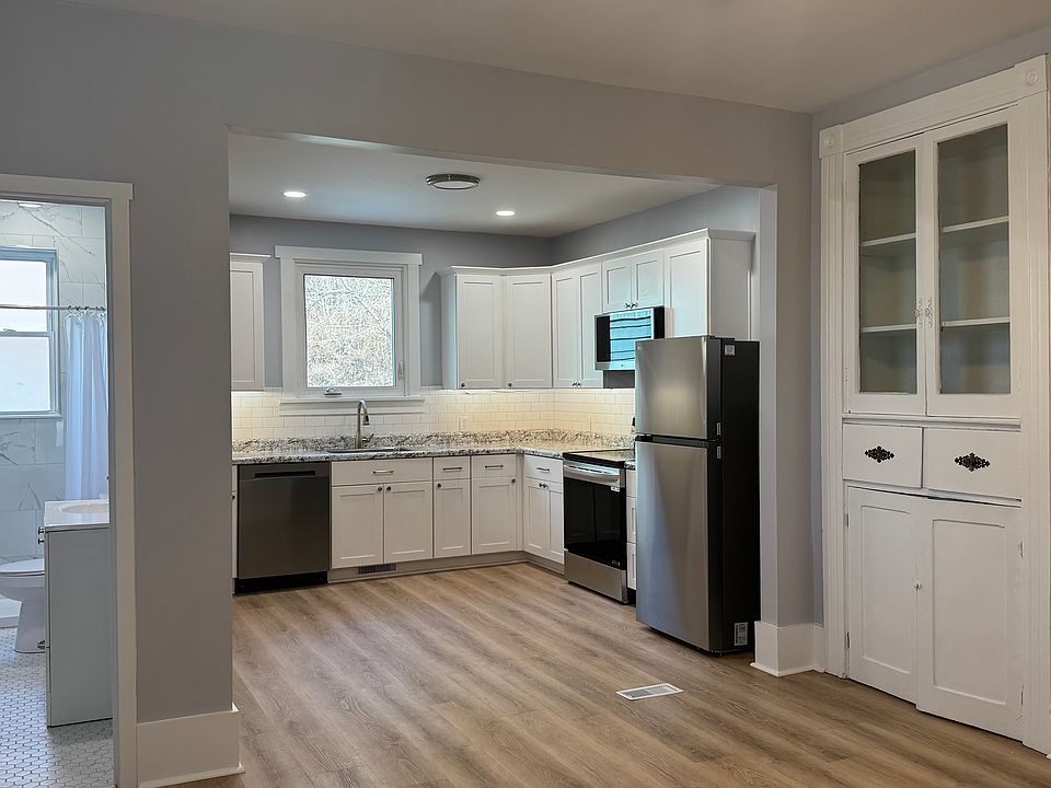 First Floor dining room that leads into kitchen. First Floor Bathroom with shower.
