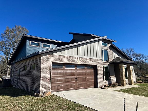 4th image of 113 Elkhorn Dr