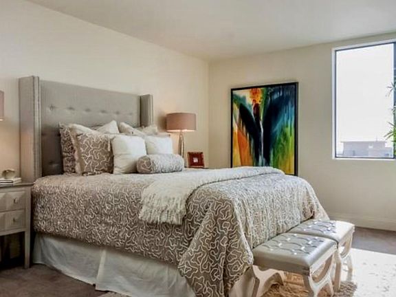 5th image of 1215 N Olive Dr APT 301