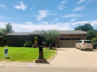 2209 Robin Rd, Dodge City, KS 67801