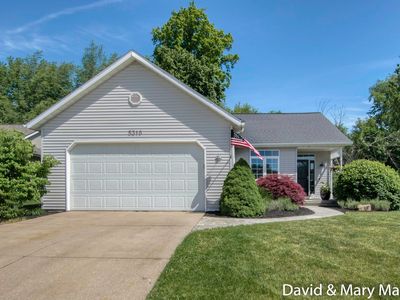 5310 Debbie Ct SW, Wyoming, MI, 49418