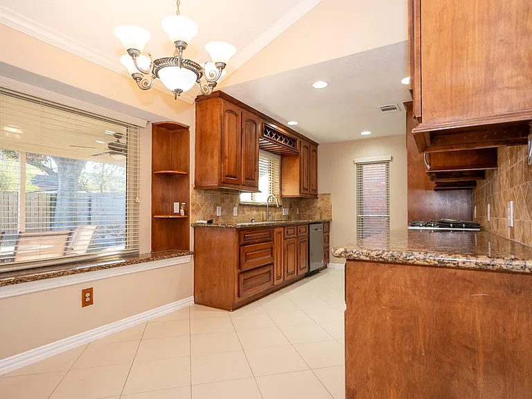 22811 Elkana Deane Ln — Photo 7