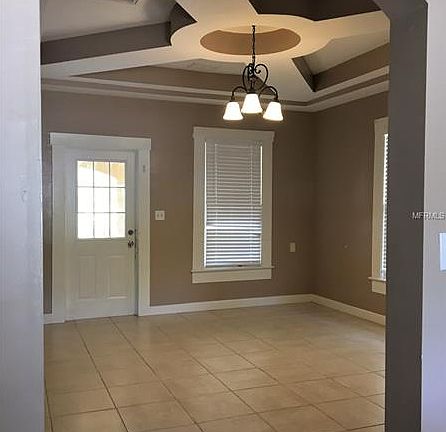 5th image of 3028 SW Harvey Ave