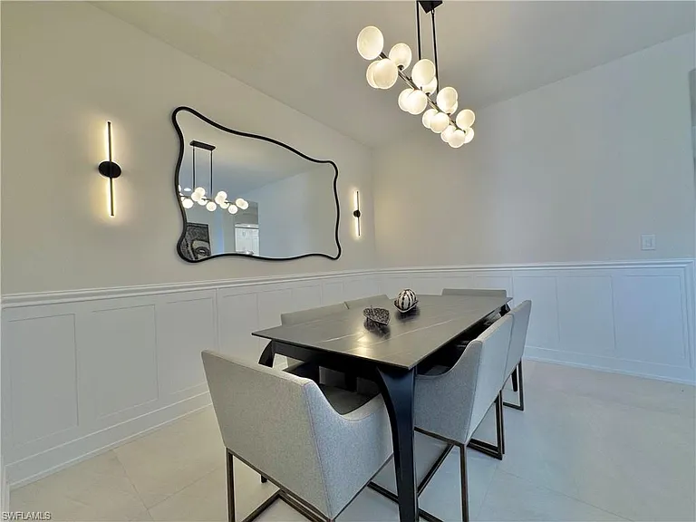 12667 Biscayne Ct — Photo 9
