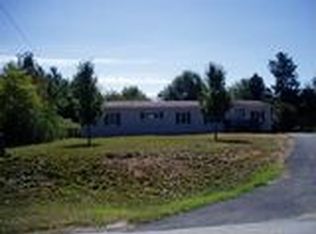 402 Blueberry Ln, Winder, GA 30680