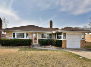 1112 N Knight Ave, Park Ridge, IL 60068